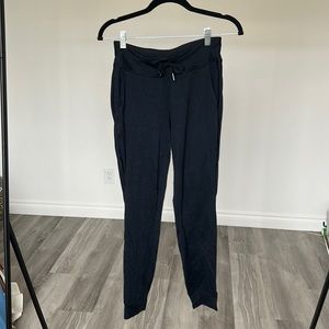 Lululemon navy joggers